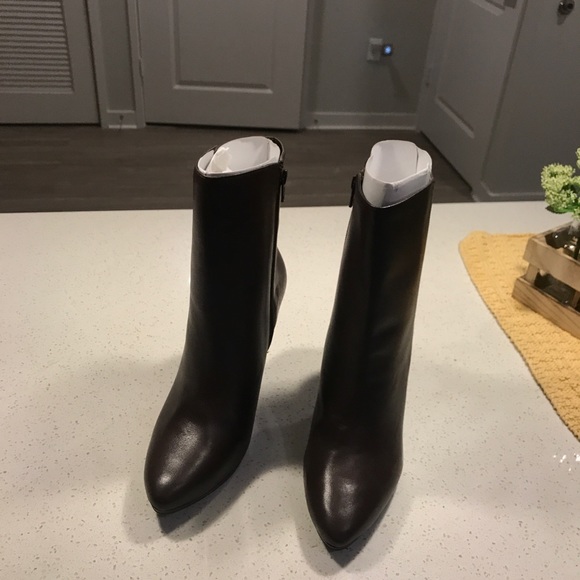 Ralph Lauren Larissa boots - Picture 2 of 5